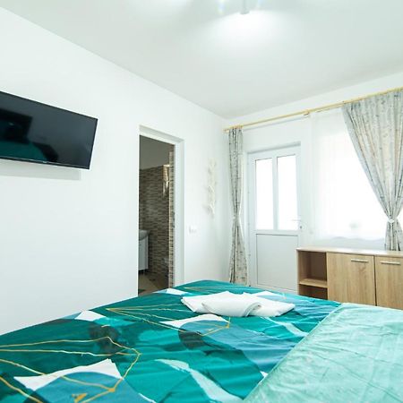 Casa Adrian Hotel Corbu  Ngoại thất bức ảnh