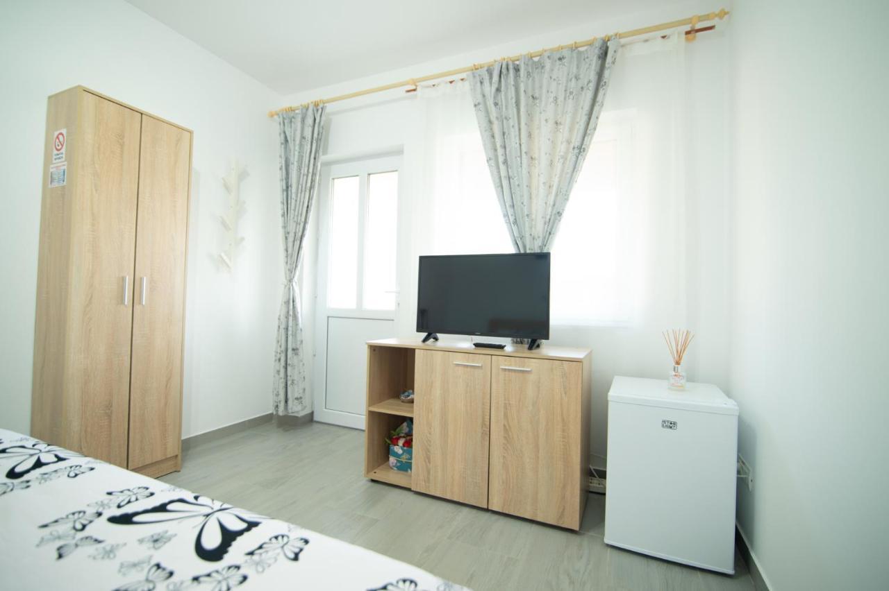 Casa Adrian Hotel Corbu  Ngoại thất bức ảnh