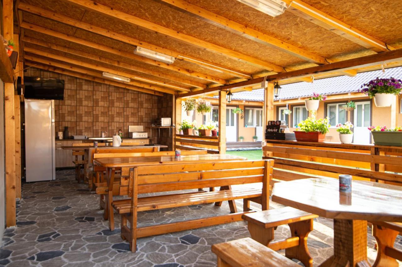 Casa Adrian Hotel Corbu  Ngoại thất bức ảnh