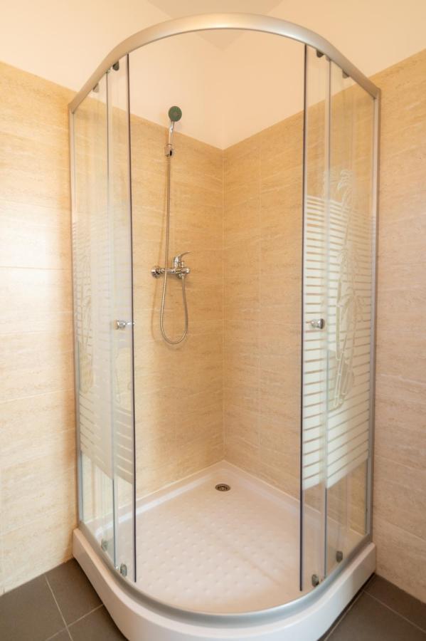 Casa Adrian Hotel Corbu  Ngoại thất bức ảnh
